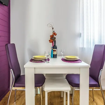 דירה One-bedroom In *
