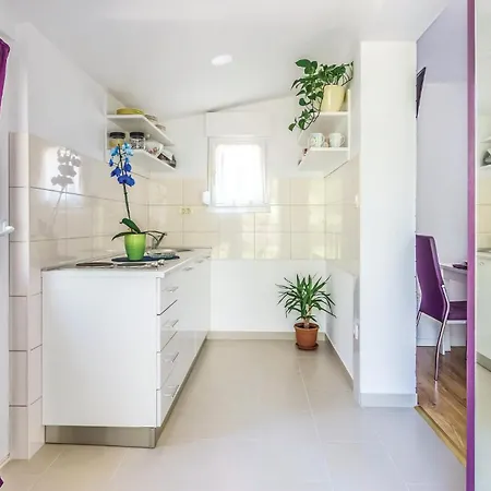 One-bedroom In *