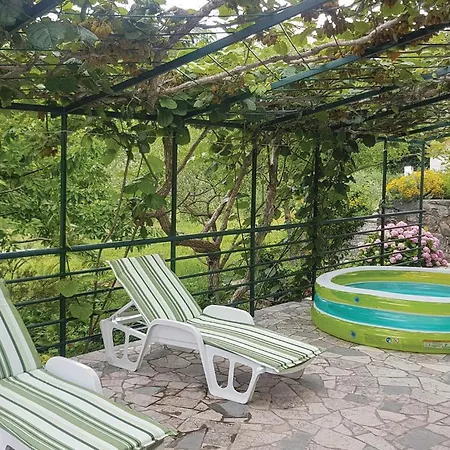 One-bedroom In דירה