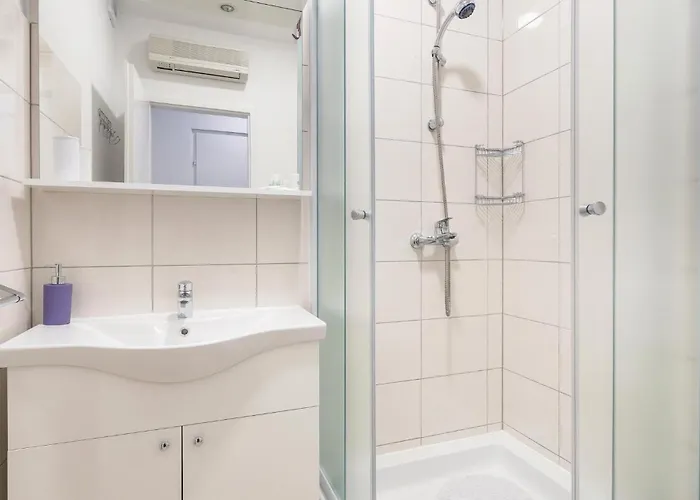One-bedroom In *